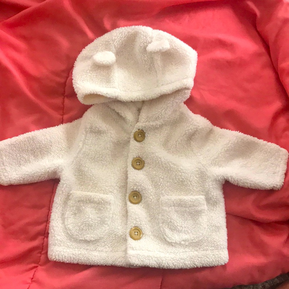 White baby gap brand coat